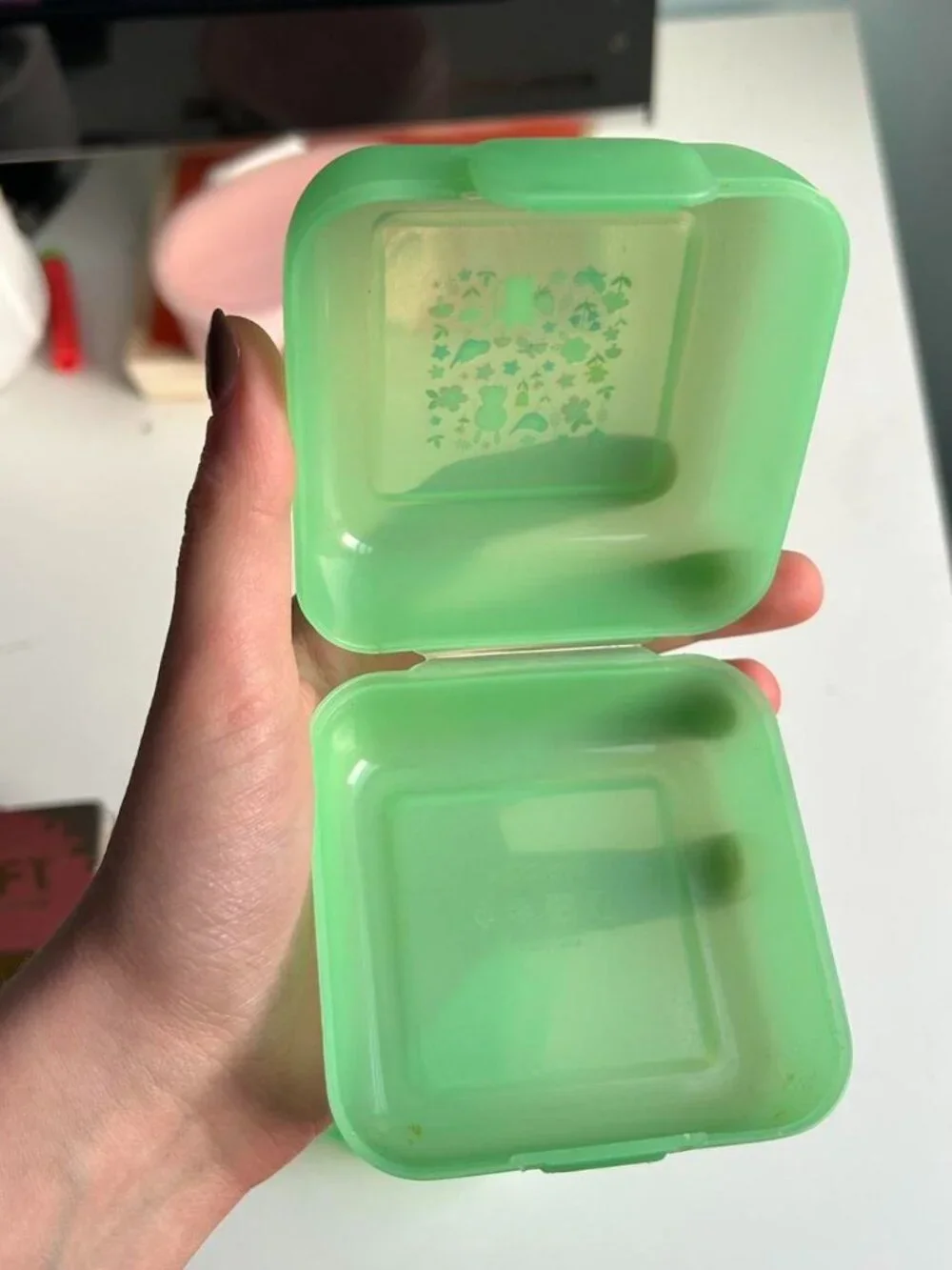 2 Small Green Square Snap Tupperwares